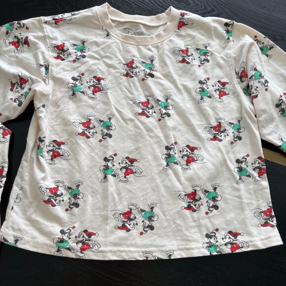 Disney Winter / Christmas Lightweight Sweatshirt Size Small EUC - Picture 3 of 7